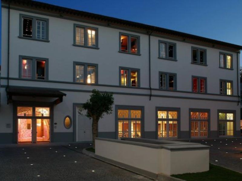 Unahotels Vittoria Firenze Exterior photo